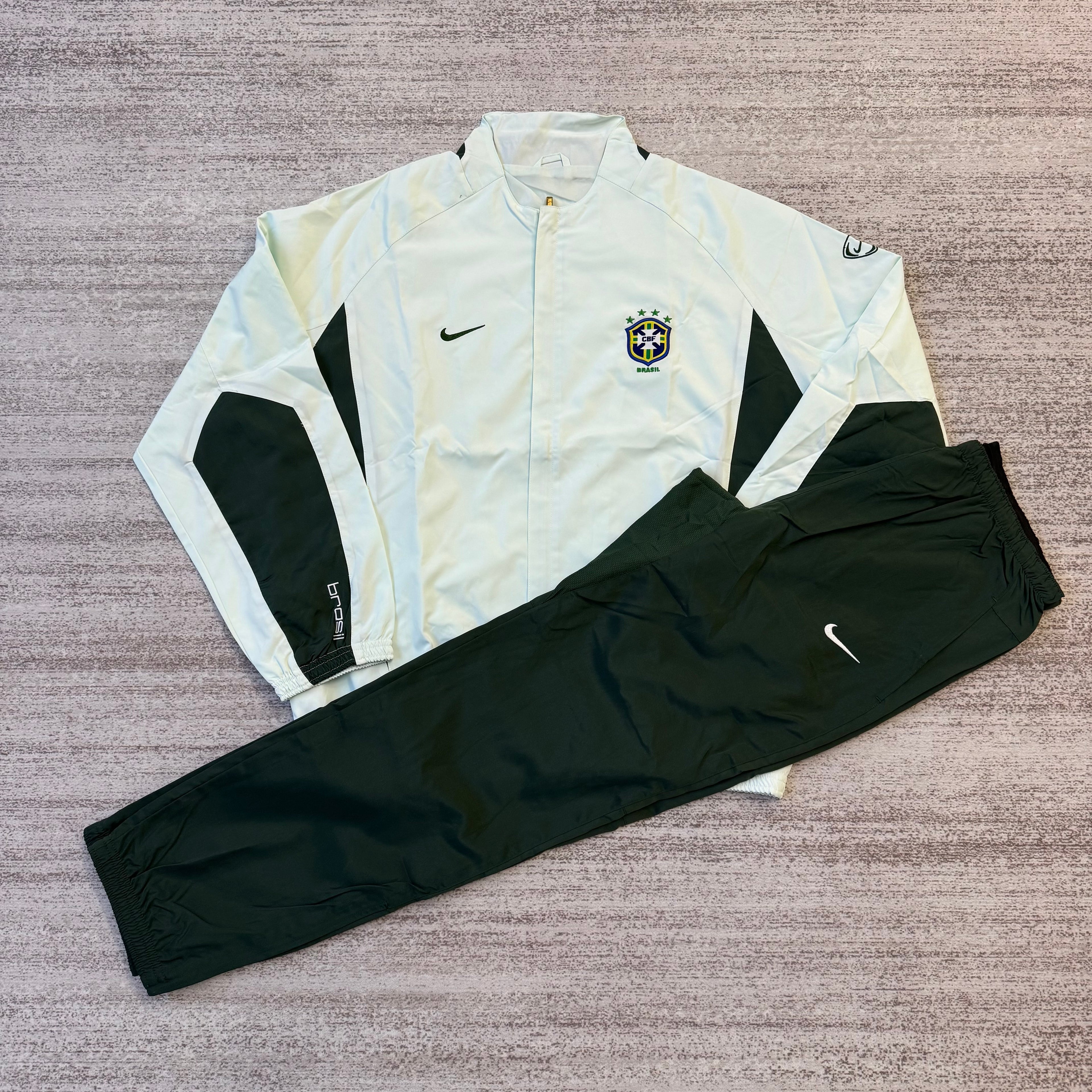 BRAZIL 2003 VINTAGE (LIGHT GREEN)